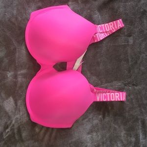 Victoria’s Secret bra